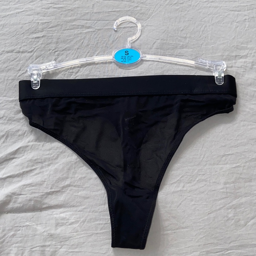 Black mesh panty